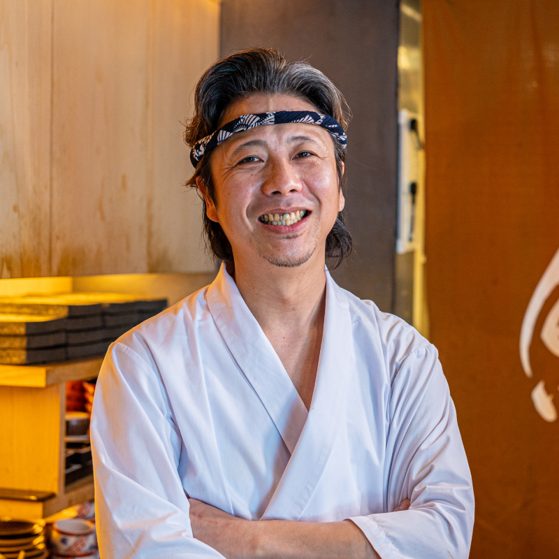 「魚を捌く技術を短期間で習得できるチャンスがあります。」